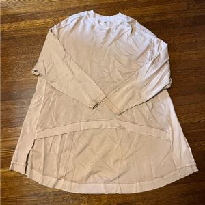 ✨Free People, Oversized Cream High Low Sweater✨